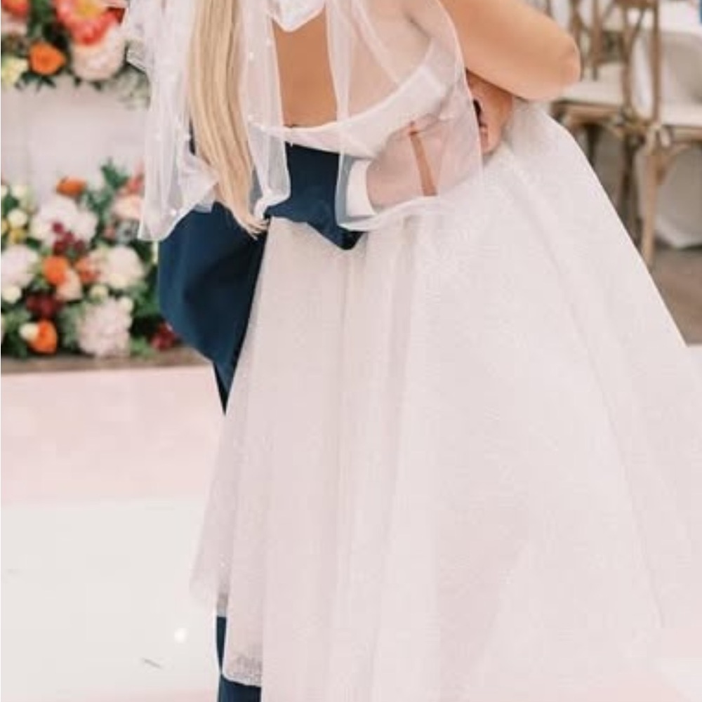 Elegant White Strapless Midi Dress - Picture 9 of 10